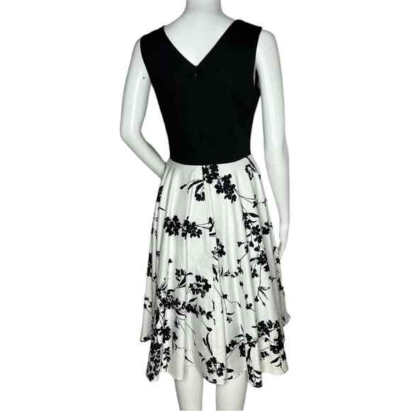Grace‎ Karin Dress Womens Small Black White Floral Fit & Flare Retro Tea Dress - Picture 3 of 7